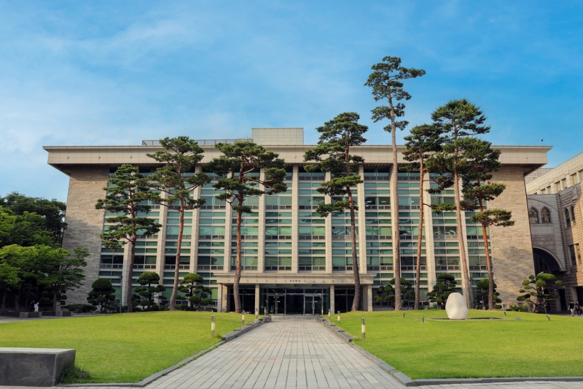 고려대학교 경영대 본관 전경. 고려대 제공