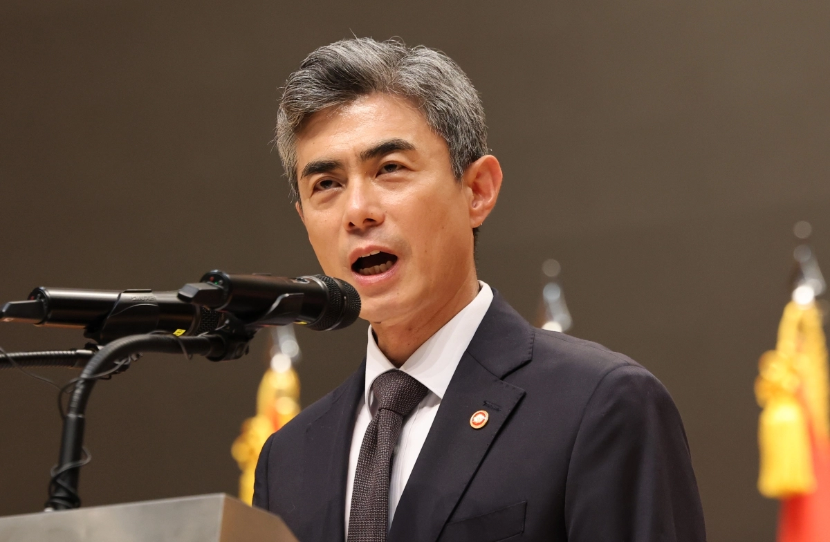 강신철 신임 국방부 장관이 22일 서울 용산구 국방부에서 열린 취임식에서 취임사를 하고 있다. 2026.9.22 연합뉴스