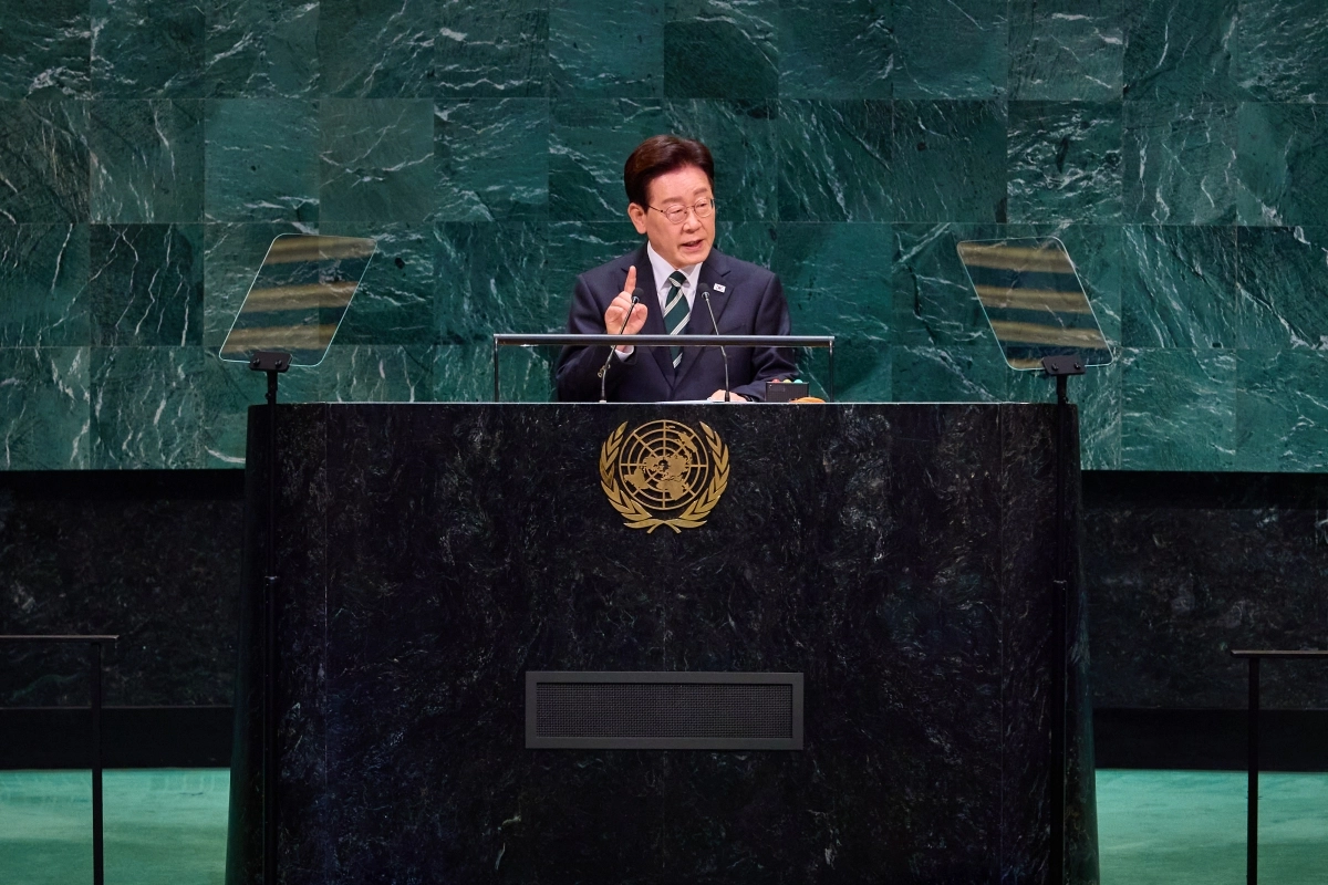 이재명 대통령이 22일(현지시간) 미국 뉴욕 유엔본부 총회장에서 열린 제81차 유엔 총회 기조연설을 하고 있다. 뉴욕 뉴스1
