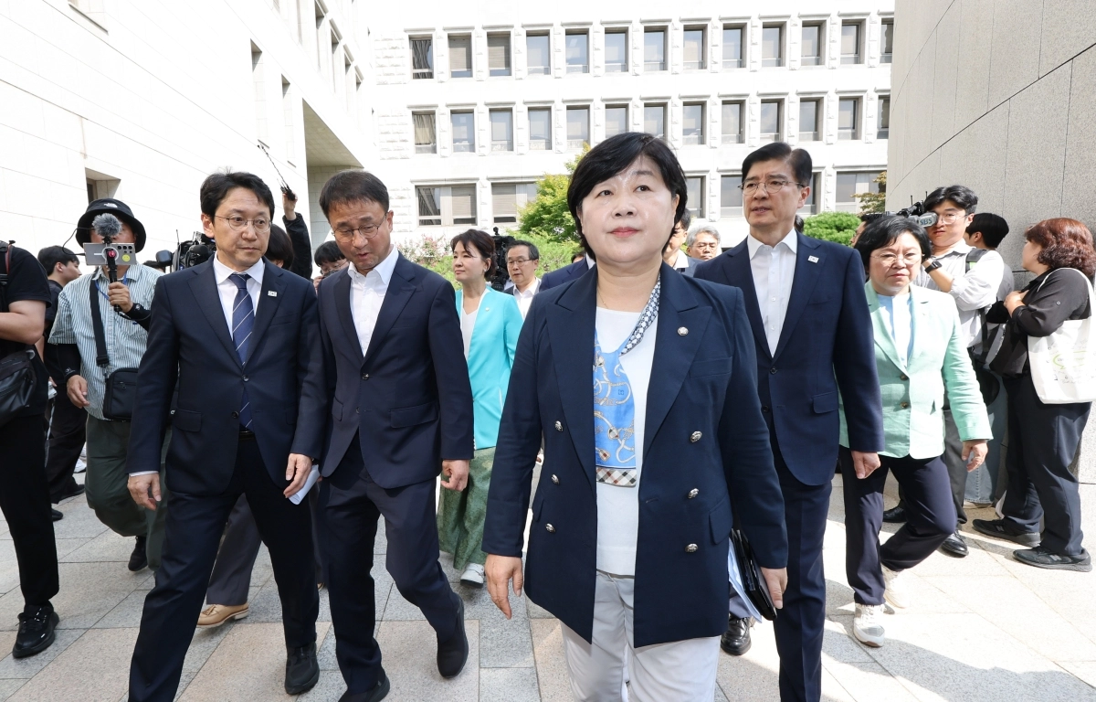 대법원 항의 방문한 與