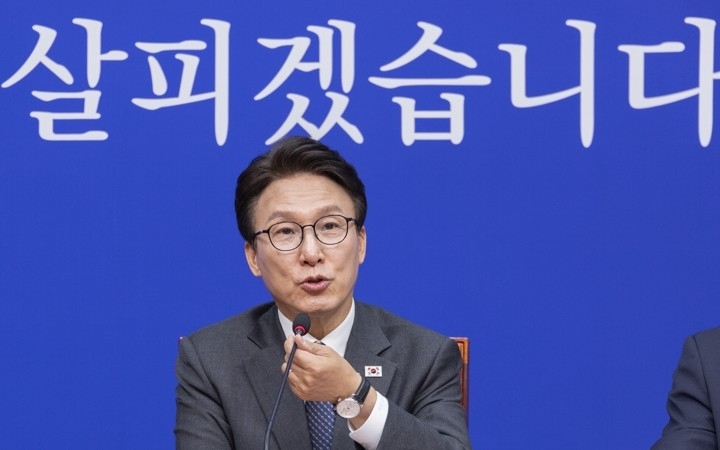 더불어민주당 김민석 대표가 23일 국회에서 열린 최고위원회의에서 발언하고 있다. 2026.9.23 연합뉴스