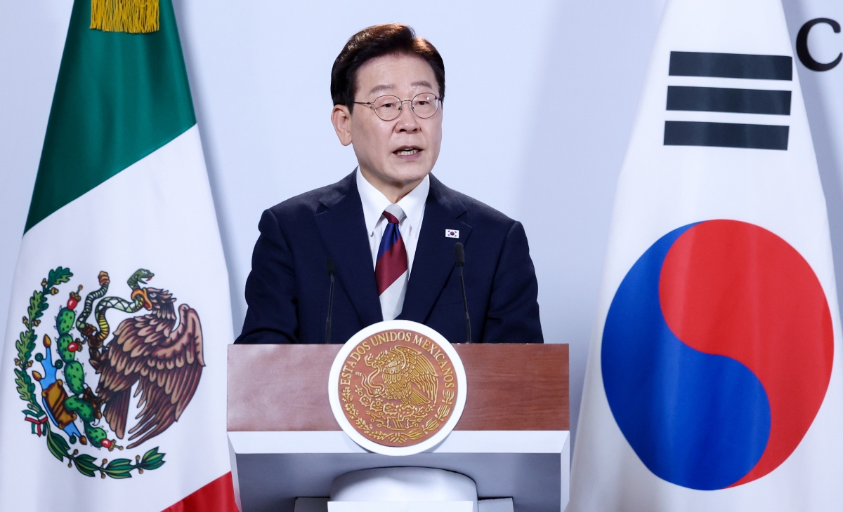thumbnail - “2030년 6월 2일 절대 안 넘겨“<br>李대통령, 연임에 재차 선 그었다