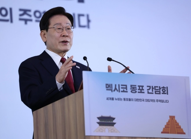 thumbnail - 李대통령 “2030년 6월 2일 넘기는 일 절대 없어”…연임 불가 재차 밝혀
