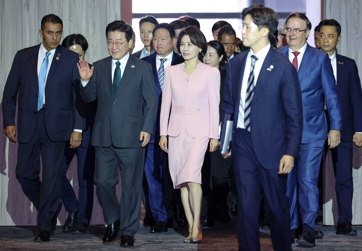 이재명 대통령 부부, 한-멕시코 비즈니스 포럼 참석