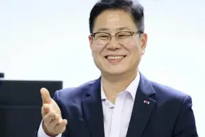 “기술·기업·인재 모아 전주·새만금 잇는 AX 산업벨트 구축”
