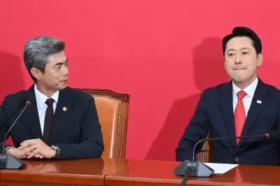 장동혁, 강신철 국방부 장관 접견
