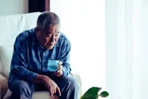 thumbnail - “퇴직금 IRP에 넣었는데 세금이?”… 은퇴자 발목 잡는 ‘1500만원의 진실’