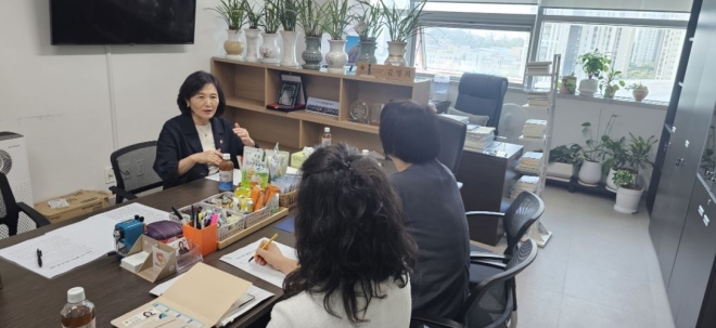 김영희 경기도의원, 어르신 문화·여가활동 지원 제도 마련 모색