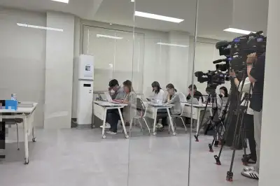 경찰 “피해학생 없었다”고 했는데… 피해교사들 “재학생들도 있었다” 엇갈린 주장