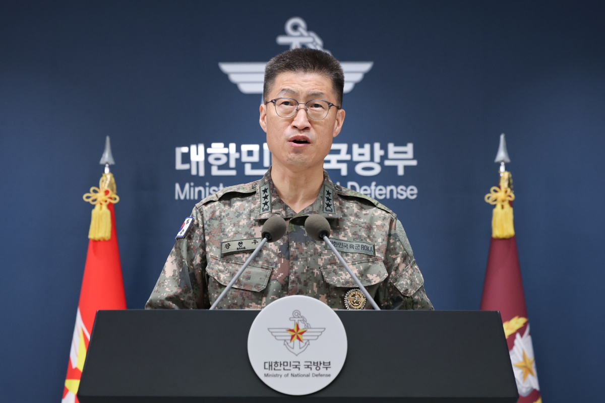 입장 발표하는 합참 작전본부장