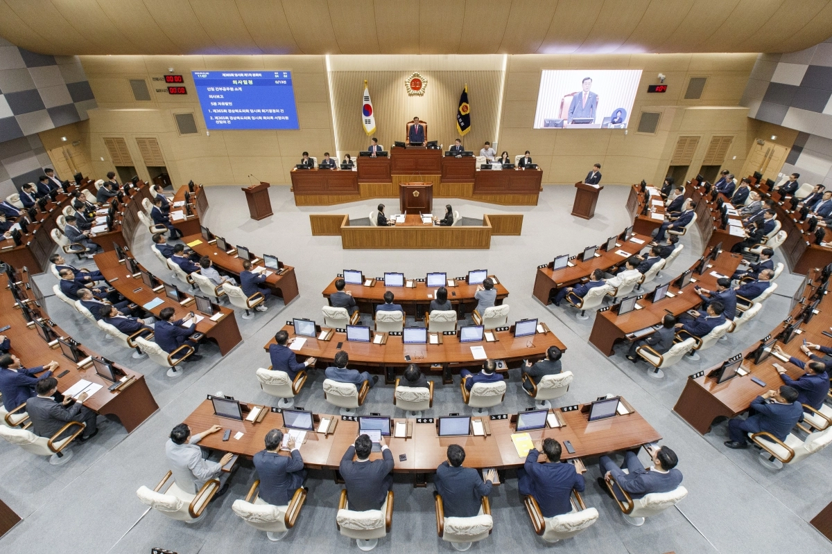 사진은 지난 8월 25일 열린 제365회 임시회 제1차 본회의 모습. 경북도의회 제공
