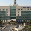 “찔러 봐” 남편 말에 격분한 40대女, 경찰관 얼굴도 손톱으로 할퀴더니… 체포돼 조사 중