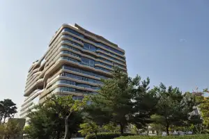 [르포] 바다가 보이는 하나금융 청라 신사옥…해일 대비 전력 설비도