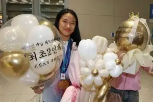 금의환향 안세영 “일본서 애국가 들어 행복”