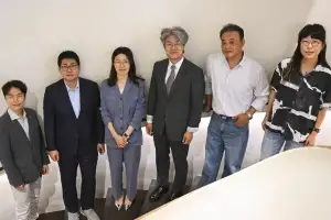 “K팝 생태계 새로운 접근 돋보여… 조어 사용은 신중해야” [독자권익위]