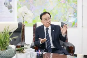 “정당 달라도 강동 발전 바라는 마음은 같아야” [의장에게 듣는다]