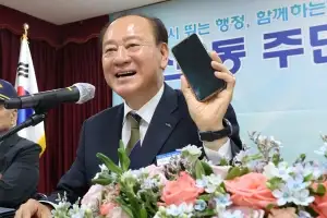 뚜벅이 4년’ 유동균 마포구청장의 ‘현장행정’