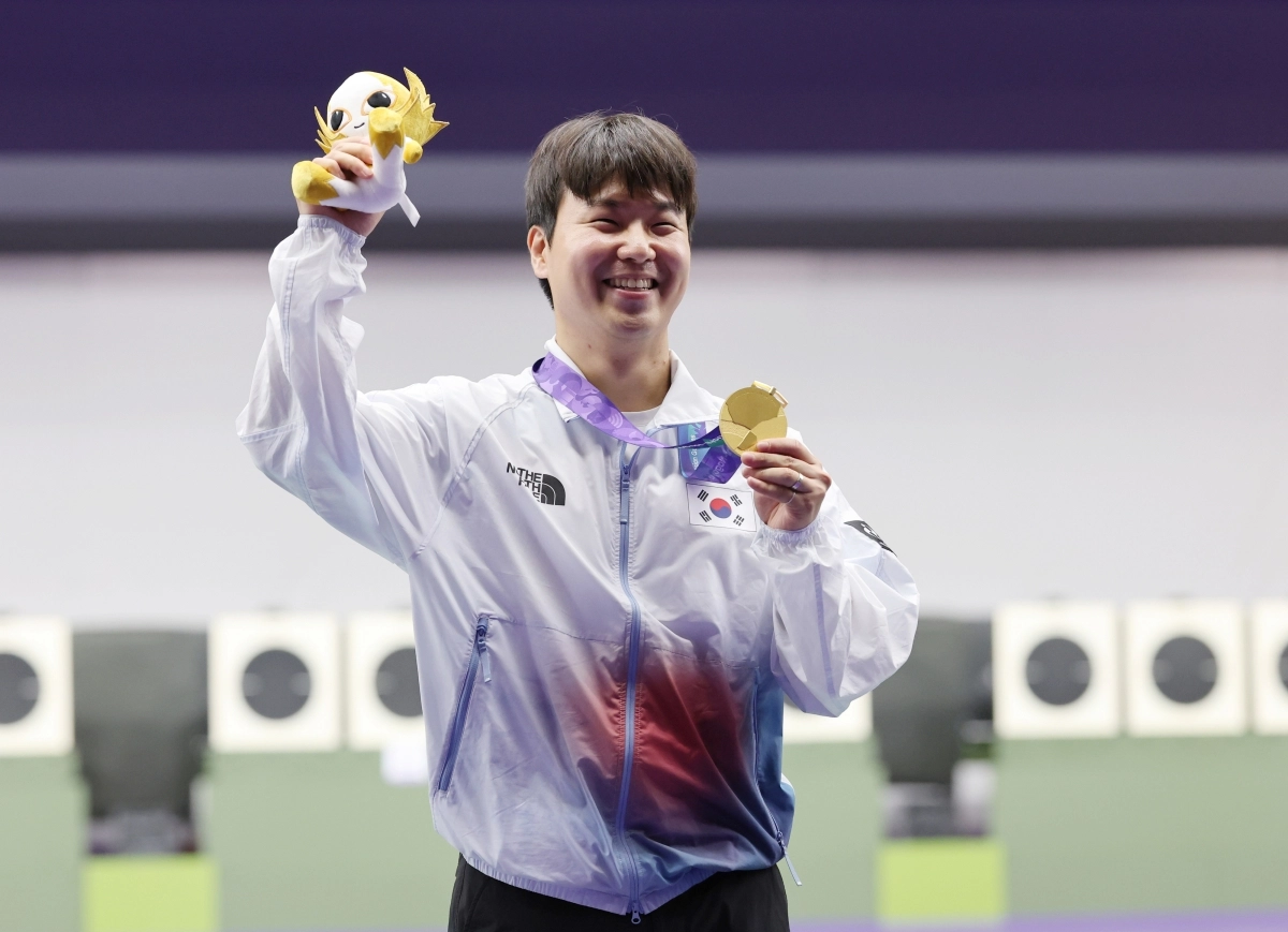 속사권총 이건혁. 연합뉴스