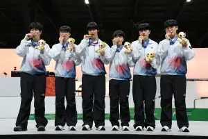 페이커 “어린이들, 게임은 적당히”…한국 e스포츠, 아시안게임 2연패 달성