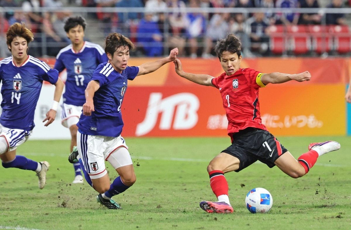 3일 일본 아이치현 도요타 스타디움에서 열린 2026 아이치·나고야 아시안게임 남자 축구 대한민국과 일본의 결승. 한국 엄지성이 선제골을 넣고 있다. 2026.10.3 연합뉴스