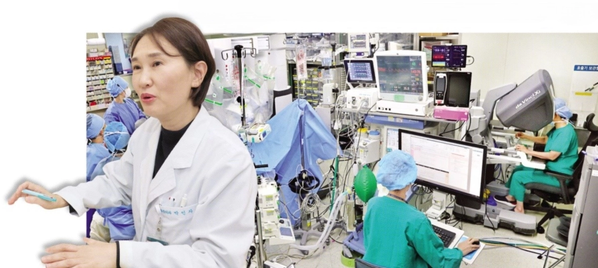 패스트트랙 진료시스템을 도입한 박인자(오른쪽 첫번째) 서울아산병원 대장암센터장이 직장암 환자 로봇수술을 시행하고 있다. 서울아산병원 제공