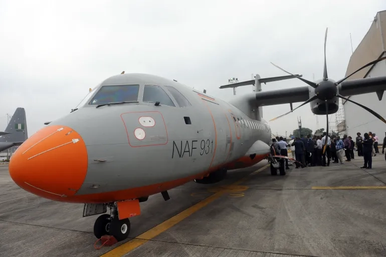 라고스 공군 기지에 있는 나이지리아 공군 ATR 42-500 해상 초계기의 모습. 2014.8.19 AFP 자료사진