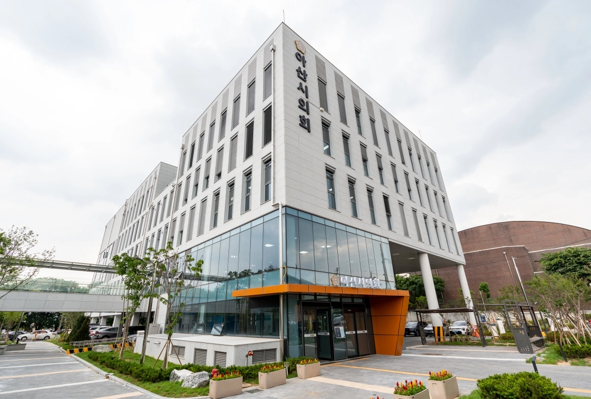 충남 아산시의회 전경. 서울신문B