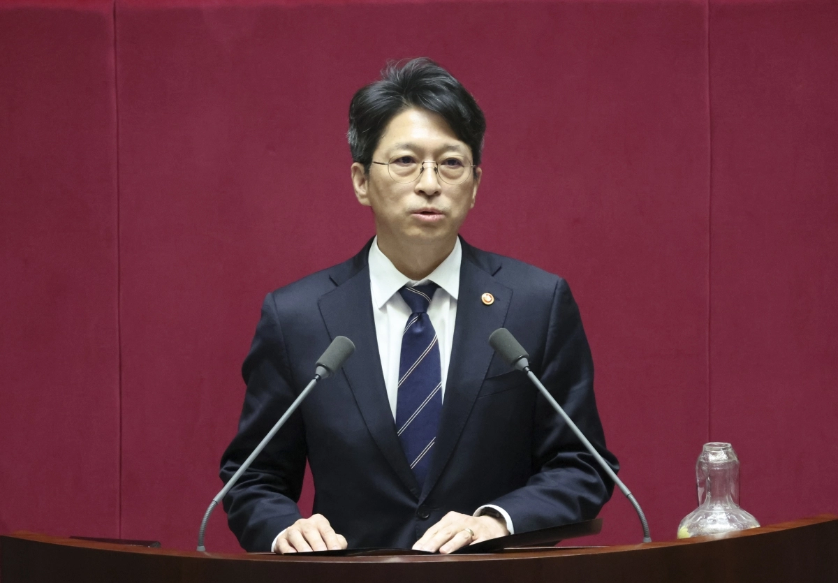홍지선 국토교통부 장관. 뉴시스