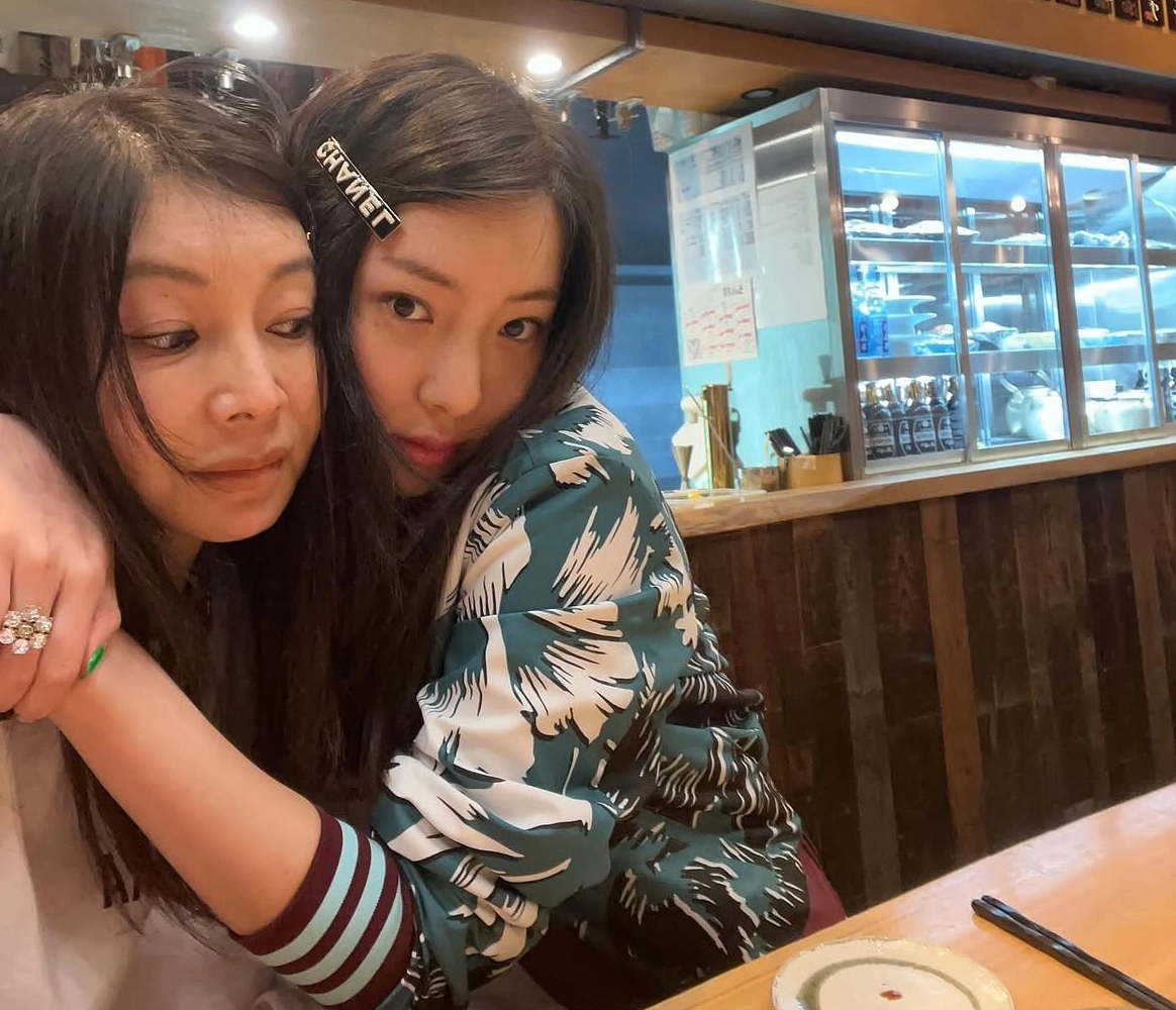 사진=황신혜 인스타그램 캡처