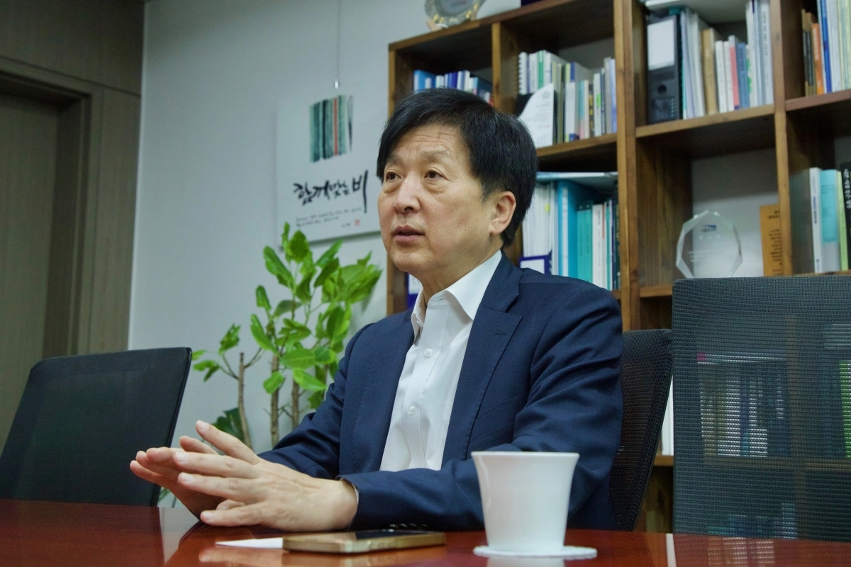 오기형 더불어민주당 의원이 지난 7일 국회 의원회관에서 서울신문과 인터뷰하고 있다. 오기형 의원실 제공
