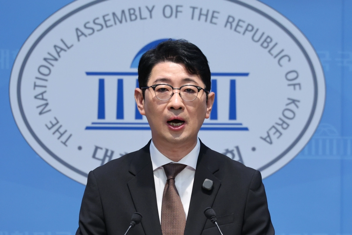 주진우 국민의힘 의원이 13일 서울 여의도 국회 소통관에서 이재명 대통령에 대한 ‘골프 특검법’ 발의 기자회견을 하고 있다. 뉴스1