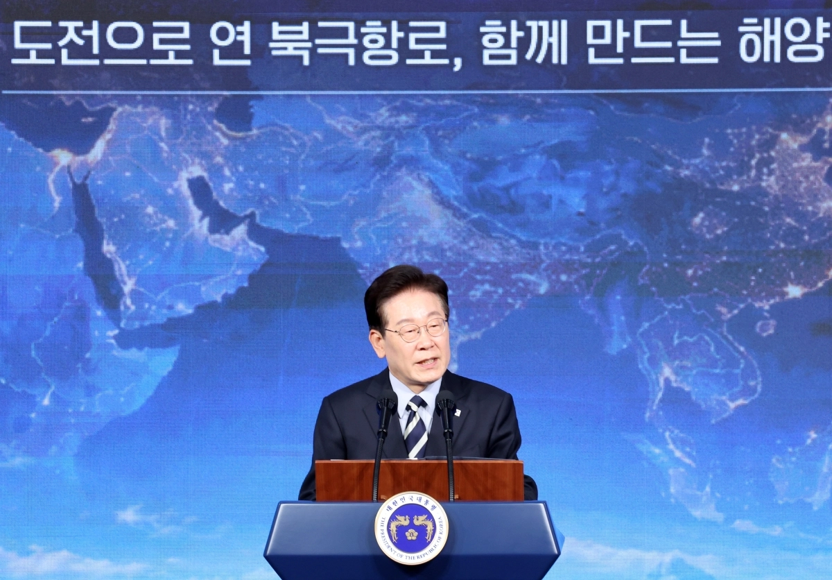 격려사하는 이재명 대통령