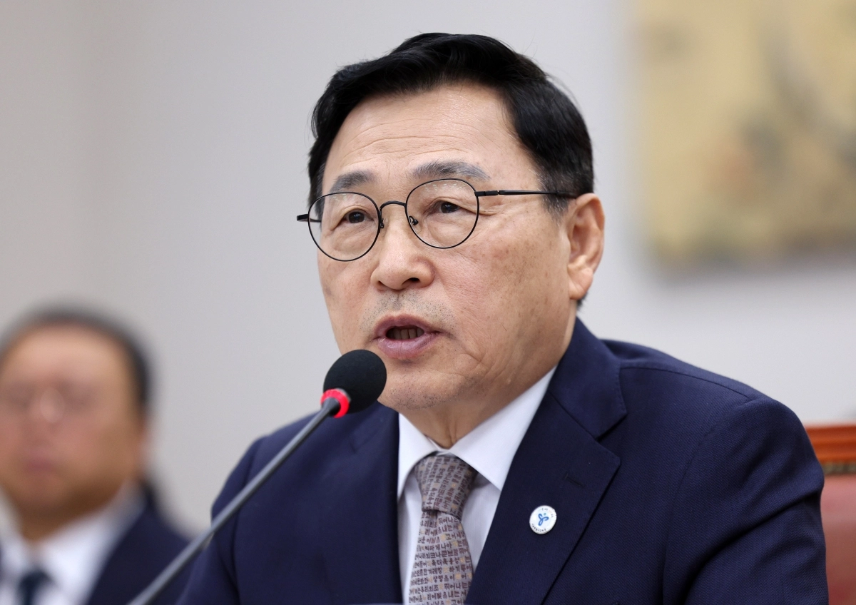 국정감사 질의 답변하는 정근식 서울시교육감