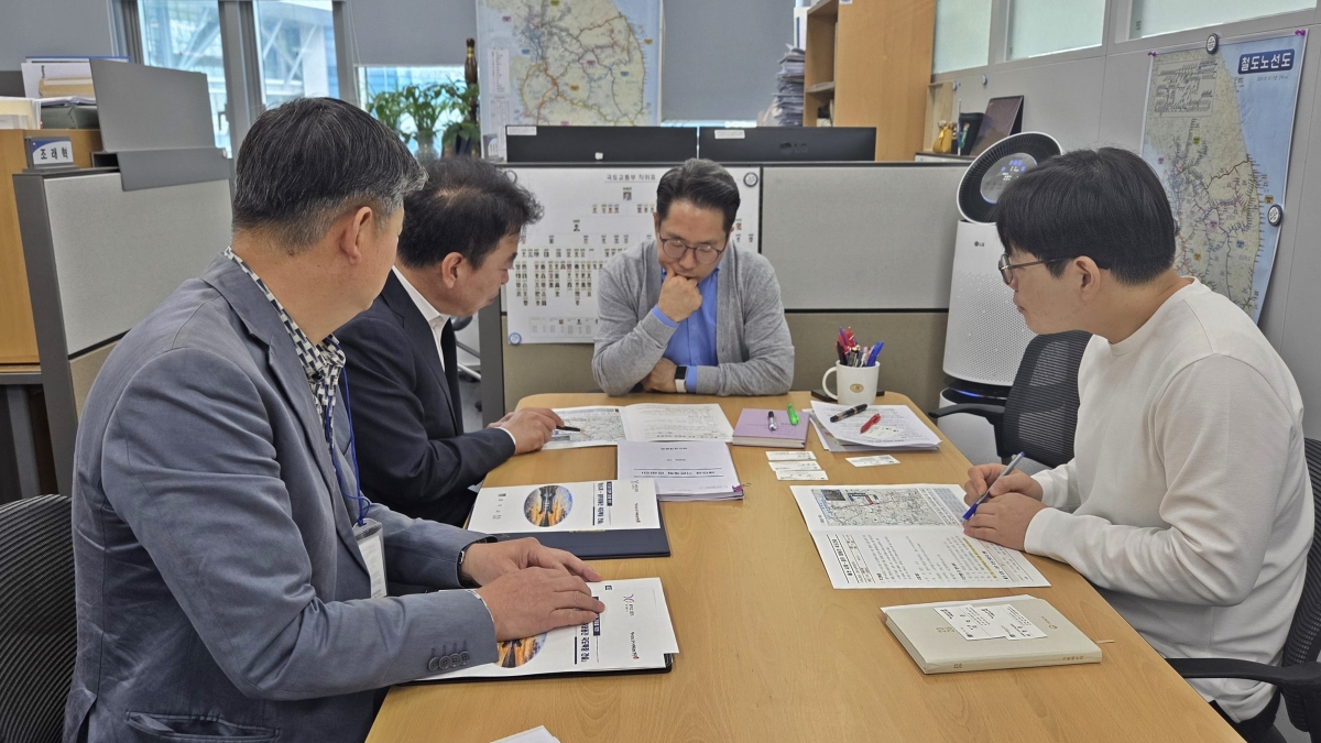 기획예산처 방문한 경주시와 울산시 관계자들. 경주시 제공