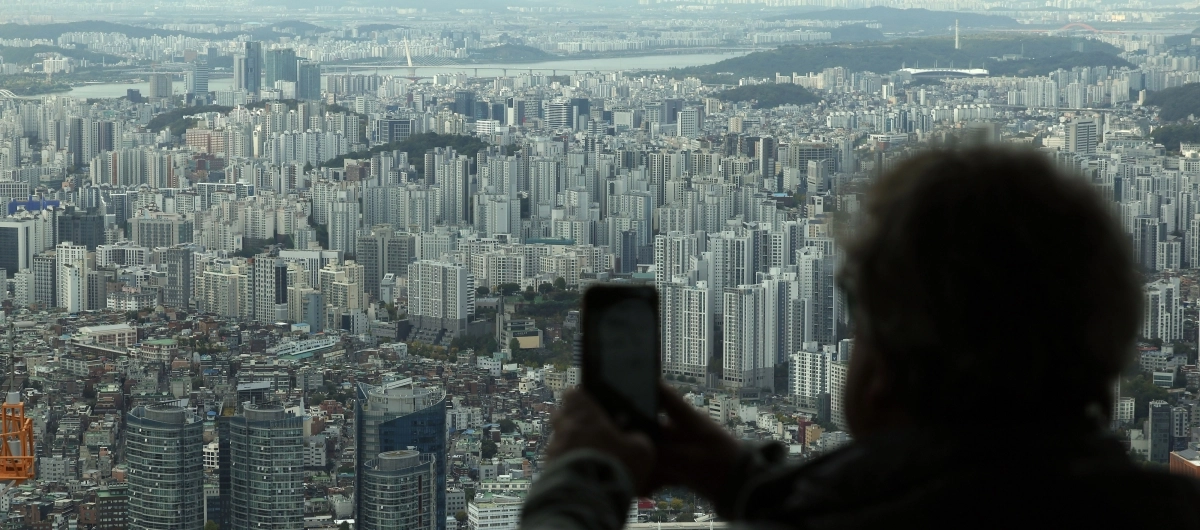 15일 서울 시내 아파트 단지의 모습. 2026.10.15. 뉴시스