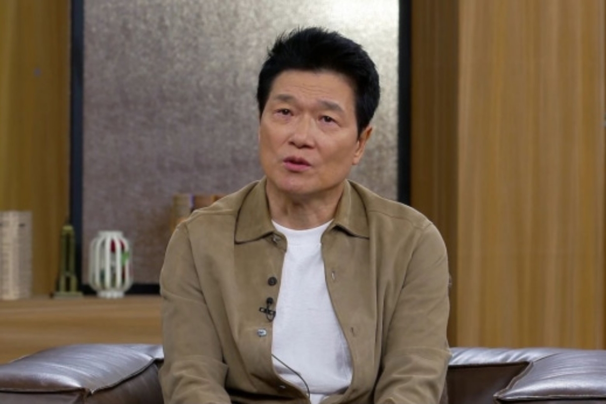 오는 17일 방송되는 MBN ‘김주하의 데이앤나잇’에 출연한 가수 안치환. MBN 제공