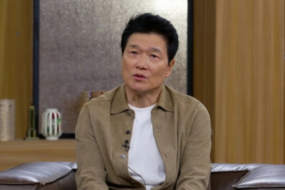 오는 17일 방송되는 MBN ‘김주하의 데이앤나잇’에 출연한 가수 안치환. MBN 제공