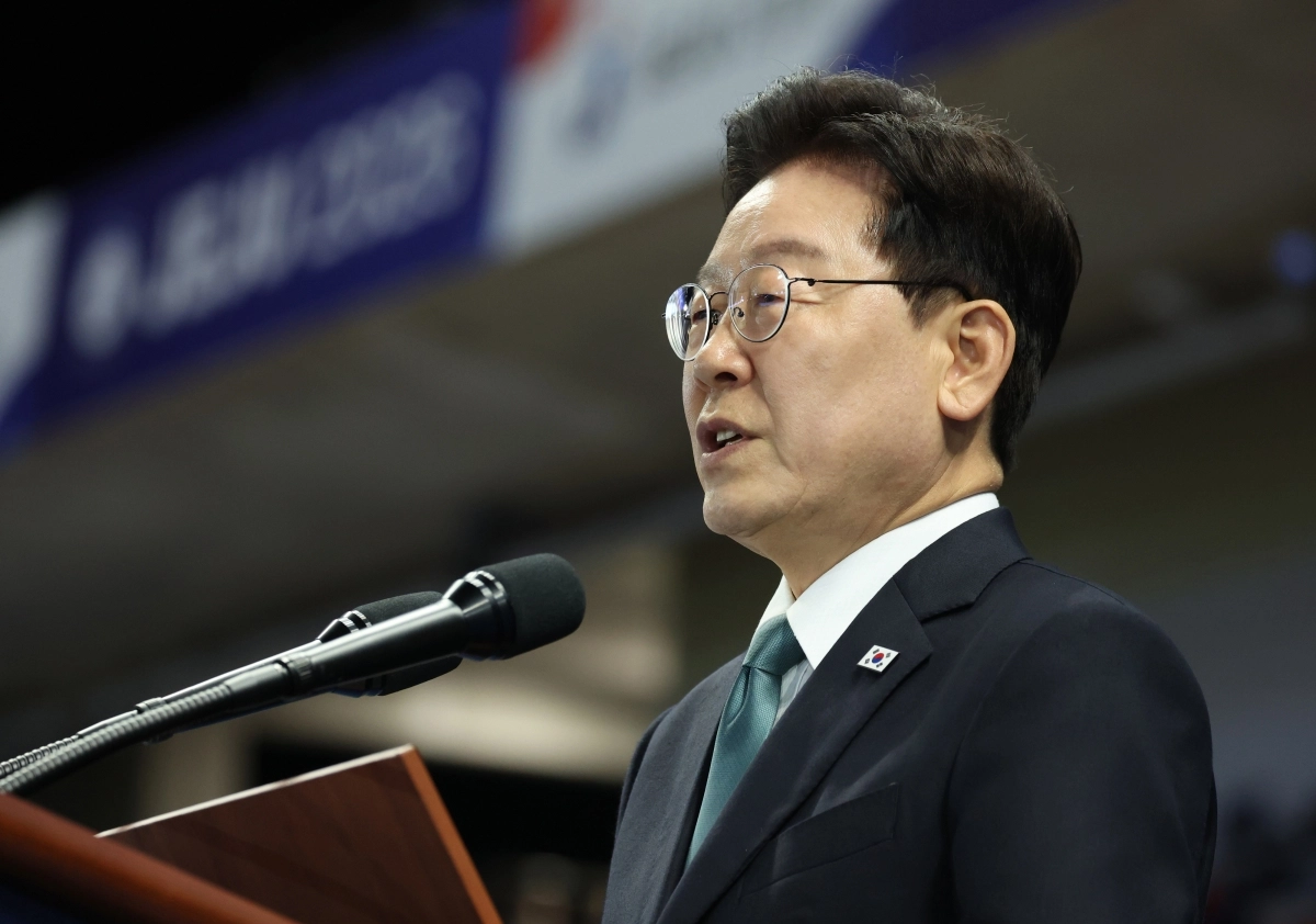 이재명 대통령이 16일 제주월드컵경기장에서 열린 제107회 전국체육대회 개회식에서 기념사를 하고 있다. 2026.10.16 제주 연합뉴스