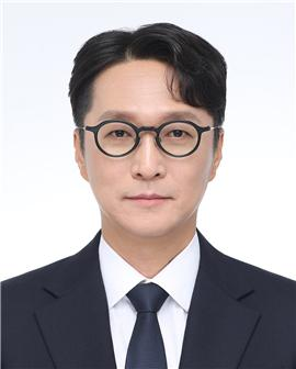 이태현 전 콘텐츠웨이브 대표이사