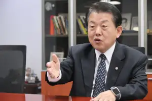 與 김병주, 사관학교 ‘닮은꼴 교육’ 지적…군사 과목 70% 유사