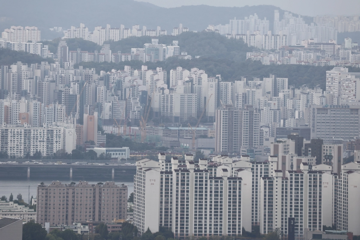 서울 아파트값 2주째 상승폭 확대