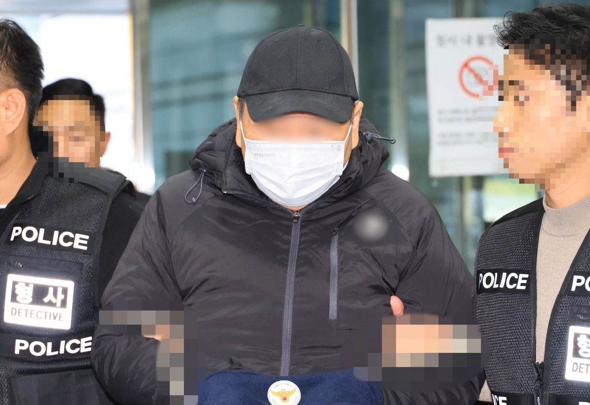 영장심사 출석하는 역삼 방화 피의자
