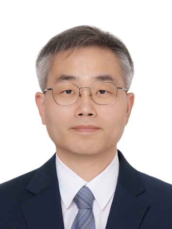 이성범 수원지검 2차장검사