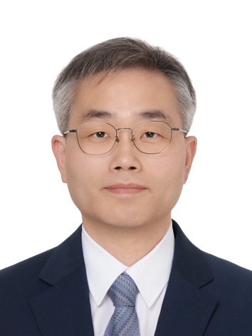이성범 수원지검 2차장검사