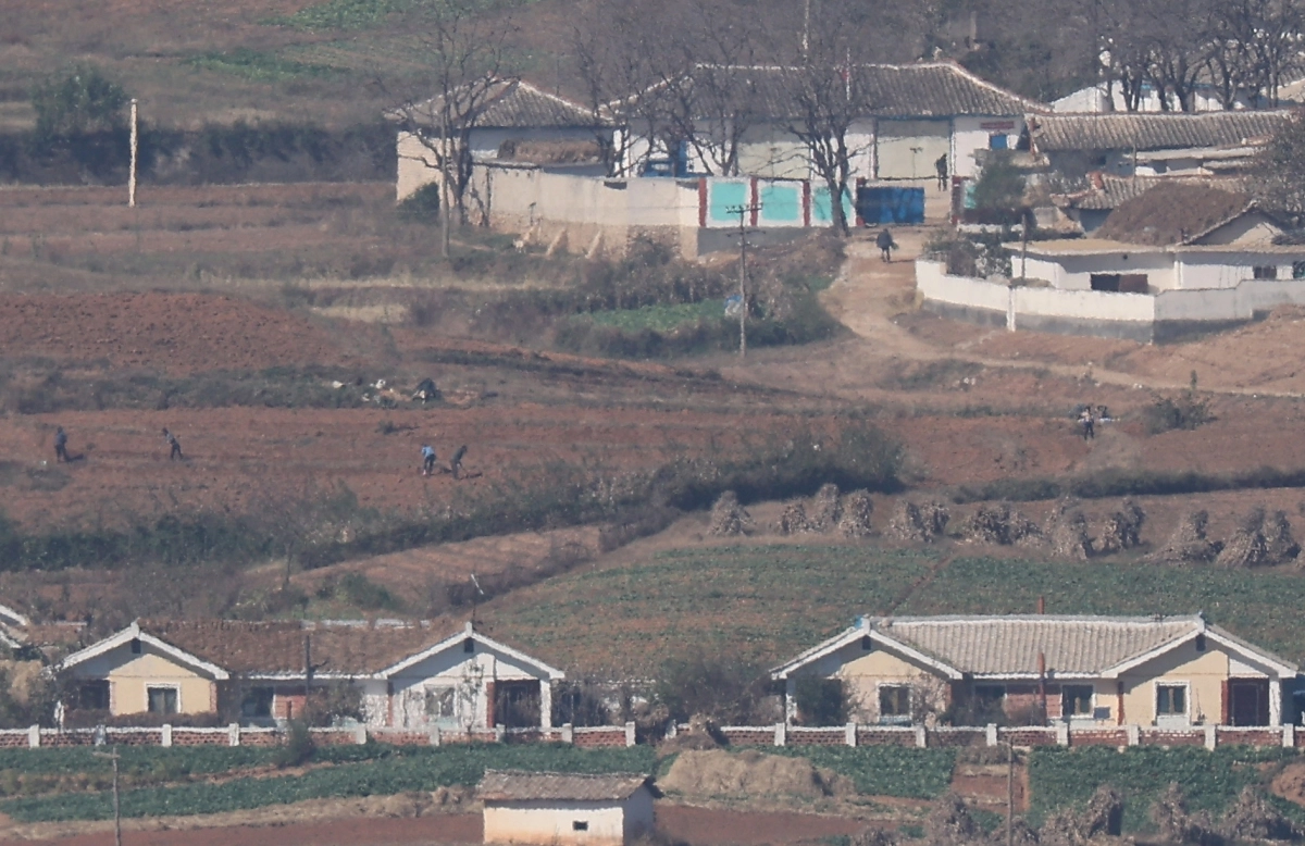 22일 경기도 파주 오두산통일전망대에서 바라본 북한 황해북도 개풍군 일대 모습. 2026.10.22 연합뉴스