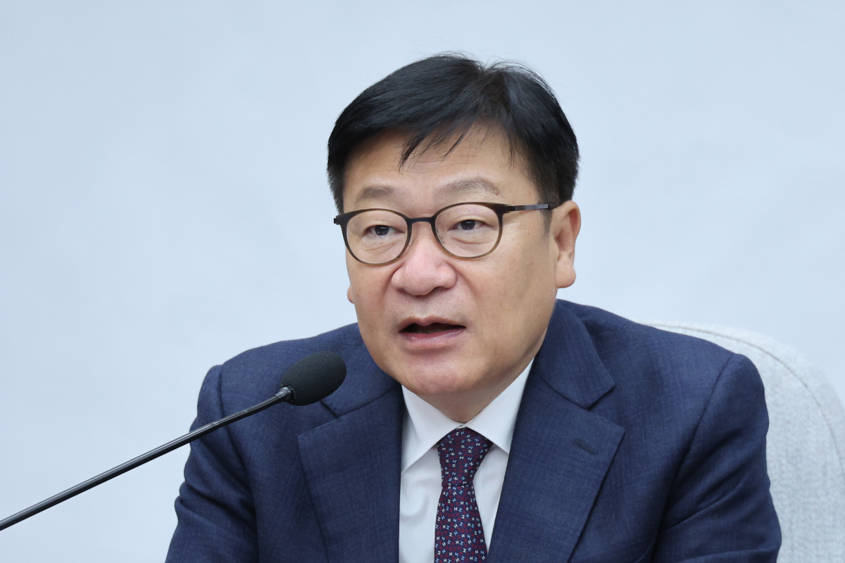 정점식 국민의힘 원내대표가 30일 서울 여의도 국회에서 열린 국정감사 대책회의에서 발언하고 있다. 뉴스1